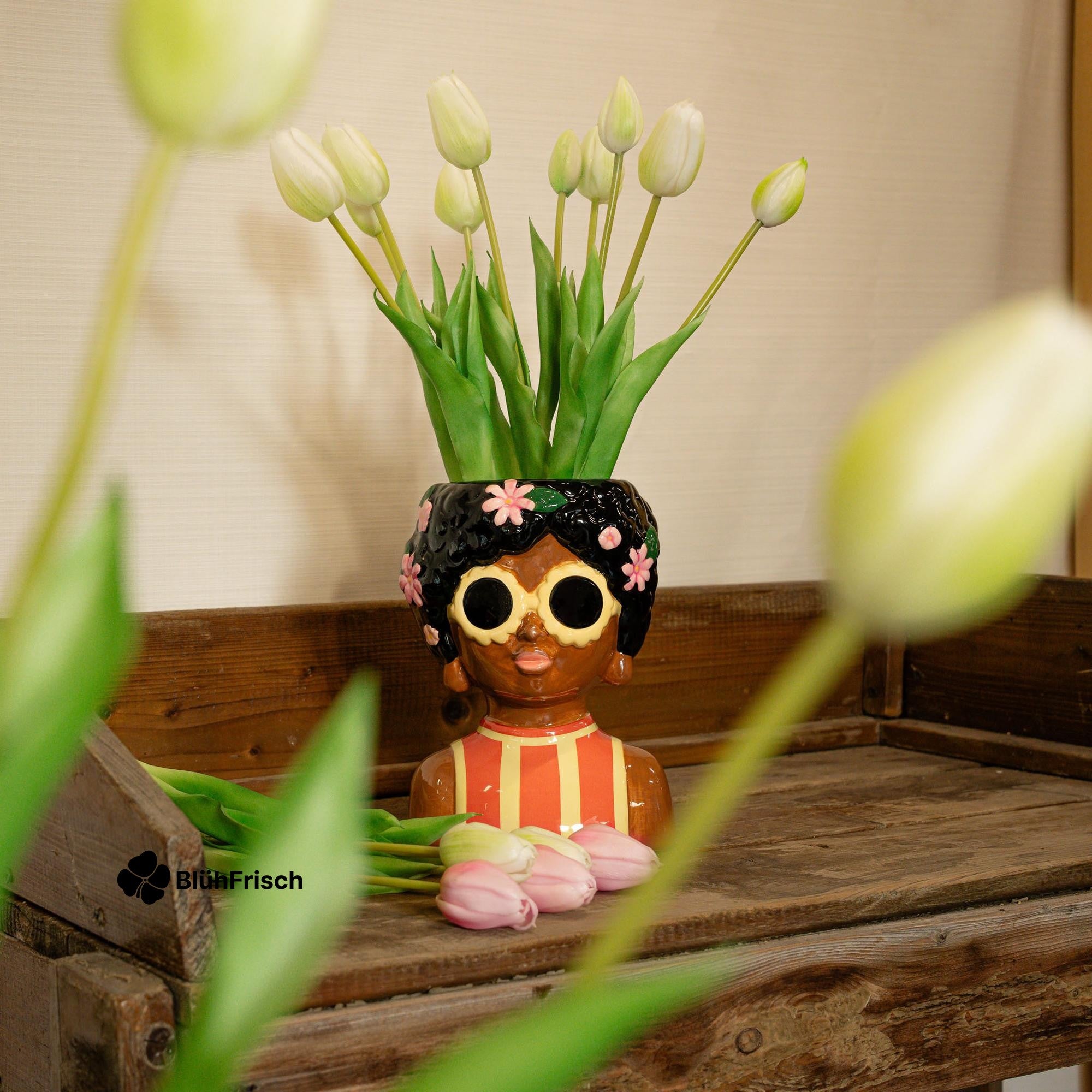 Vaas Lady Sunny + 10x real touch Tulpen wit/groen